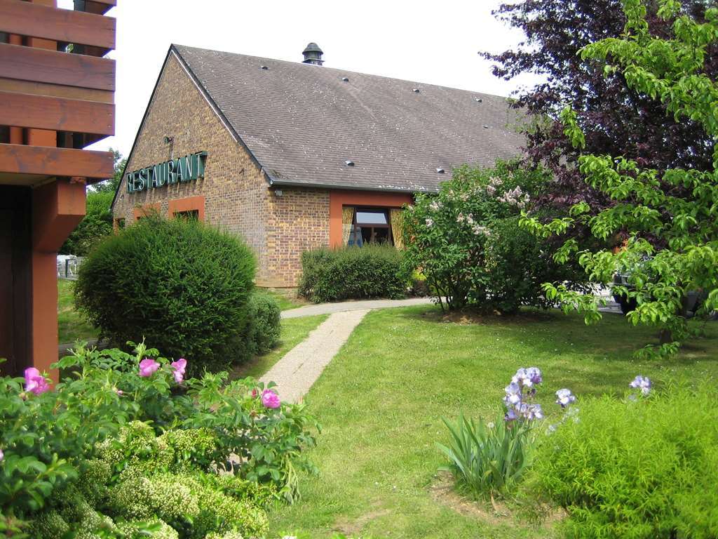 Campanile Rouen Nord - Mont-Saint-Aignan Hotel Exterior foto